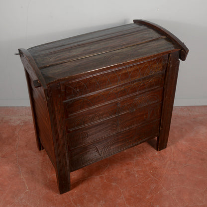 Madia intagliata abruzzese  epoca XIX secolo