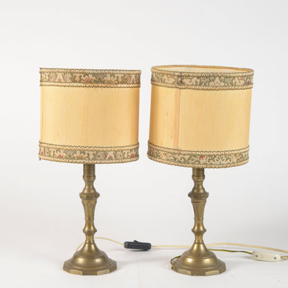 Coppia lampade in ottone lumi elettrificati  XX secolo
