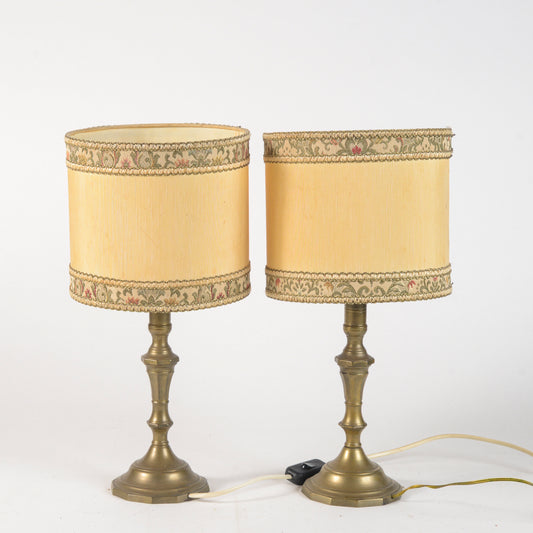 Coppia lampade in ottone lumi elettrificati  XX secolo