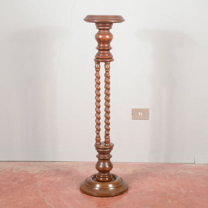 Colonna trespolo in legno con torniture anni 80