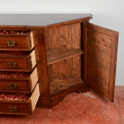 Credenza scantonata  stile sacrestia in noce