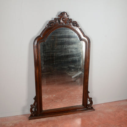 Specchiera in legno di noce massello Italia XIX secolo