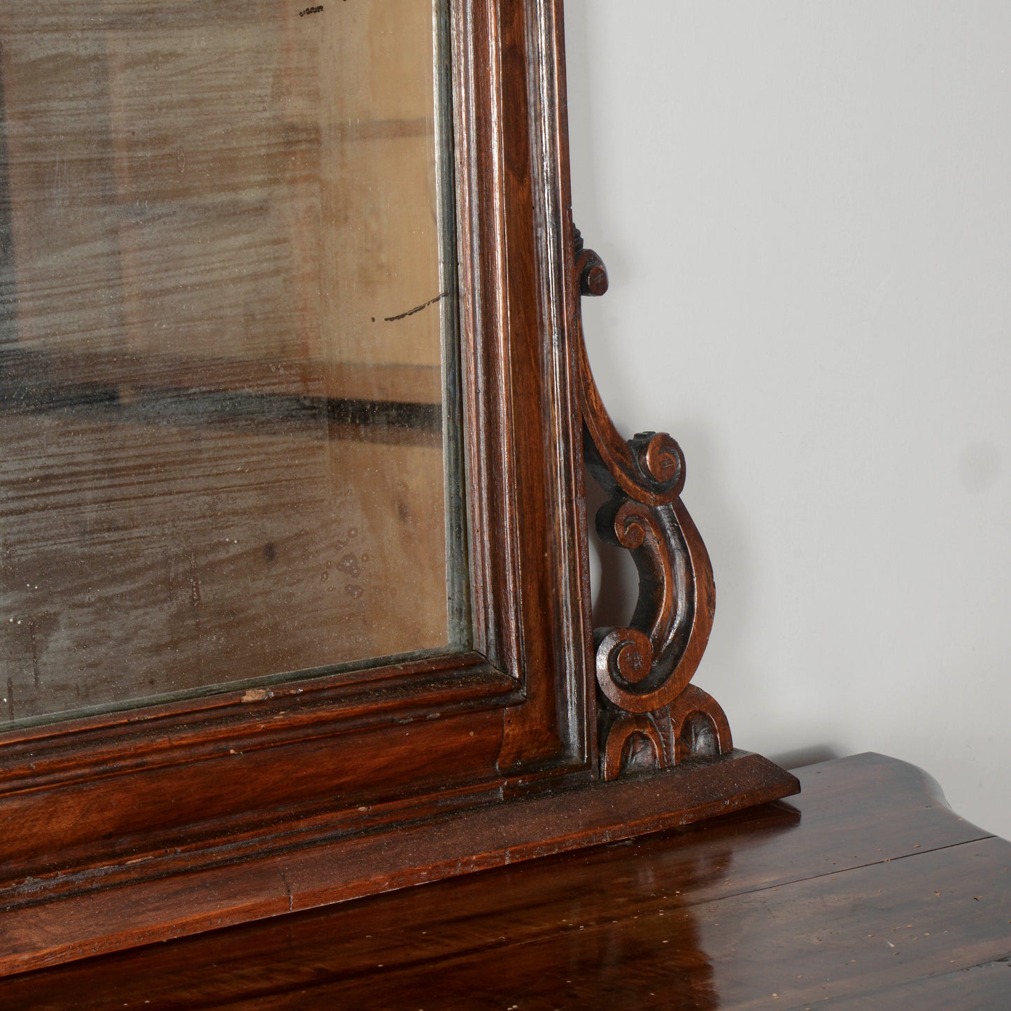 Consolle con specchiera in legno massello intagliata Epoca XIX secolo