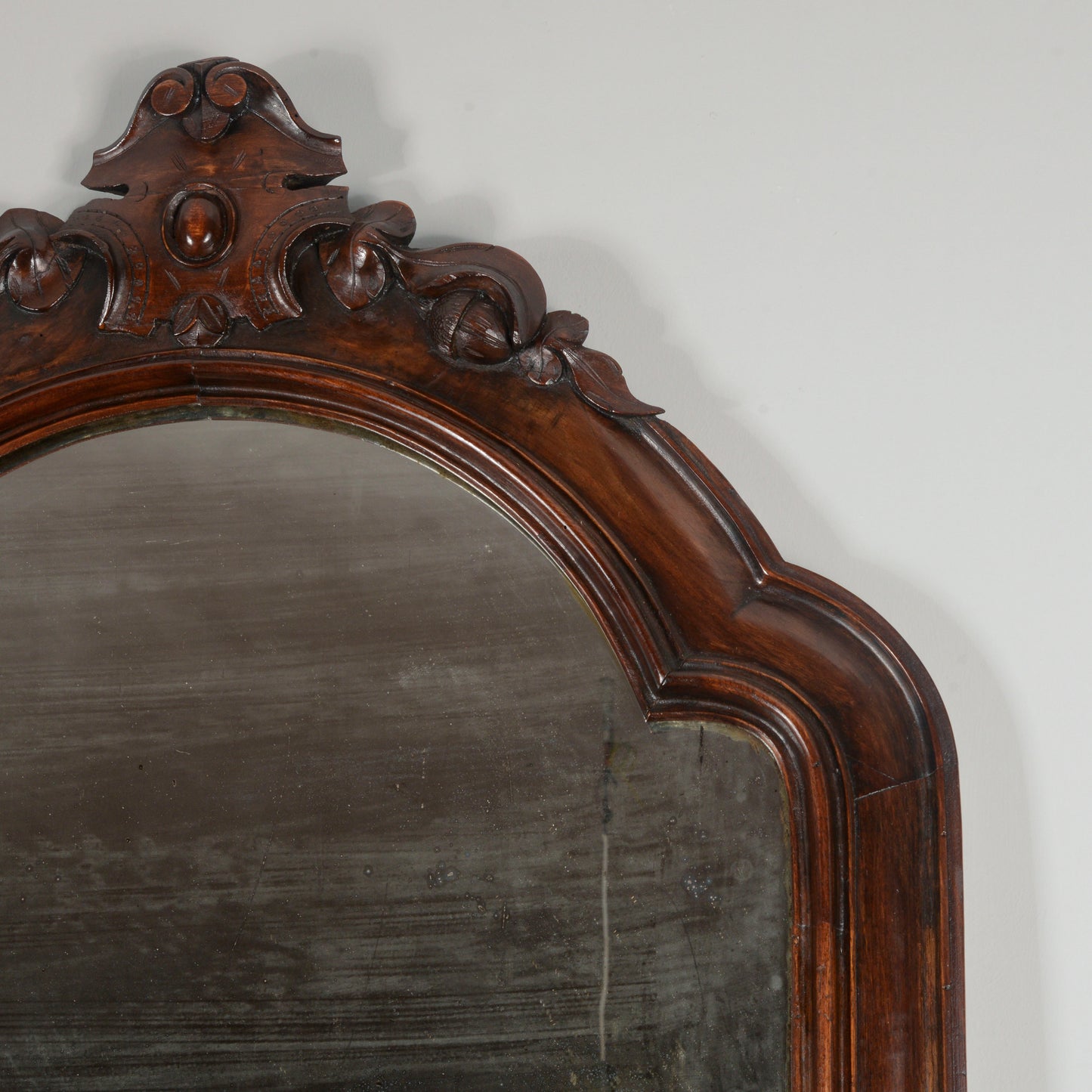 Consolle con specchiera in legno massello intagliata Epoca XIX secolo