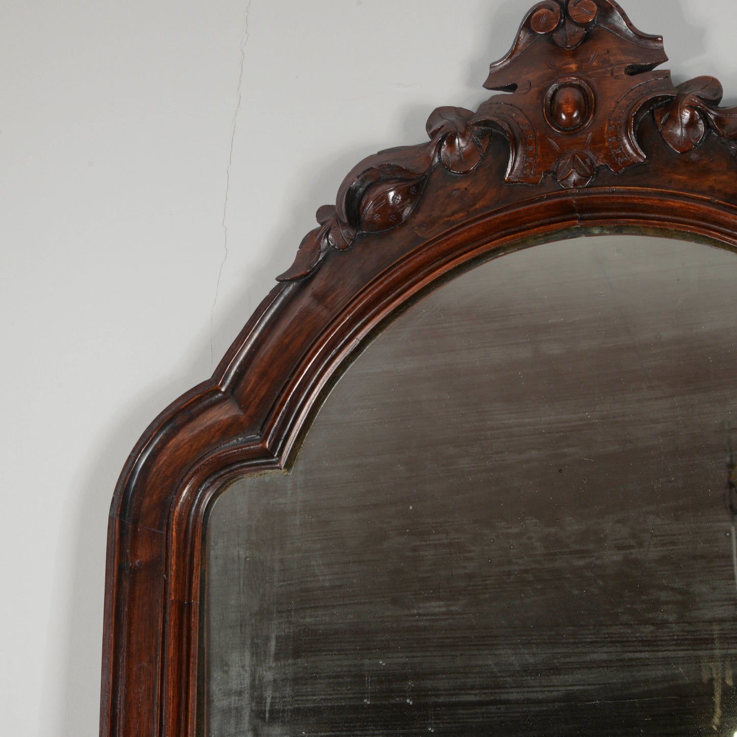 Consolle con specchiera in legno massello intagliata Epoca XIX secolo