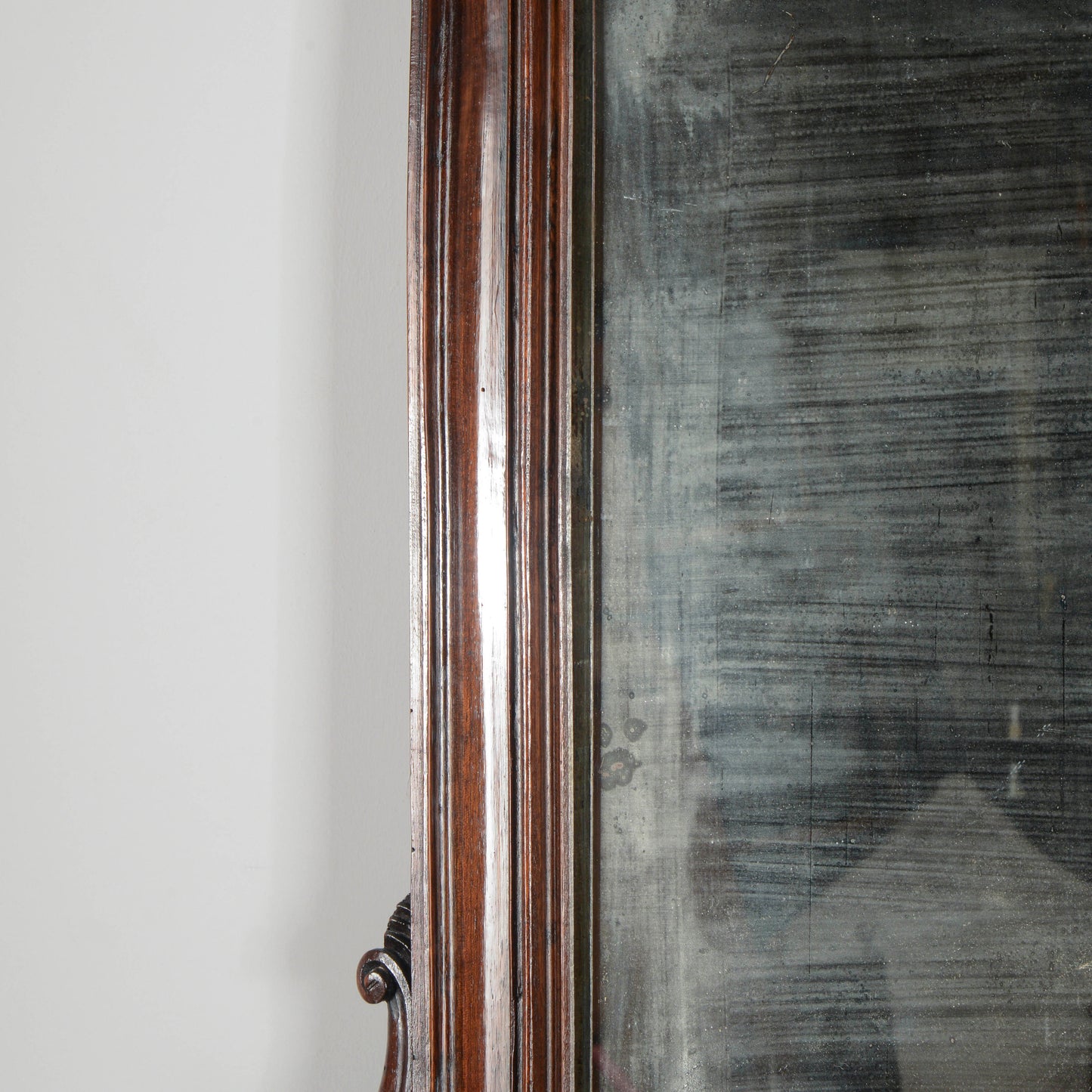 Consolle con specchiera in legno massello intagliata Epoca XIX secolo