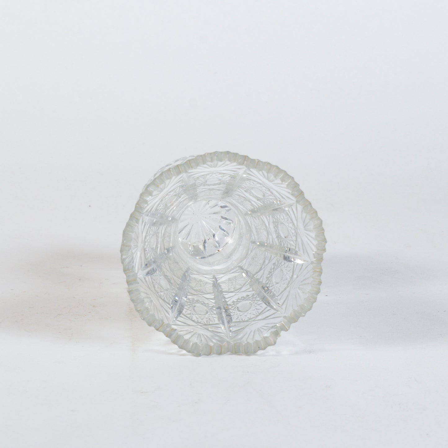 Vaso cristallo inciso e lavorato XX secolo