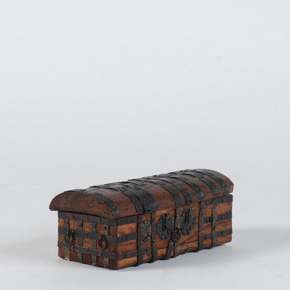 Scatola piccolo  baule forziere scrigno in legno XX secolo
