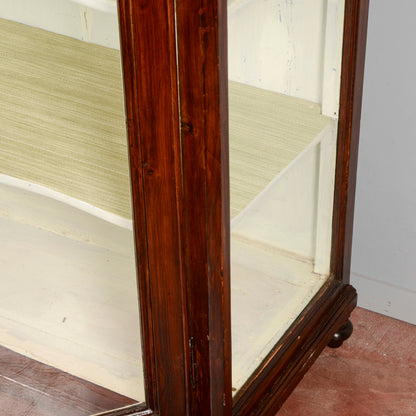 Credenza vetrina piedi cipolla Italia XIX secolo