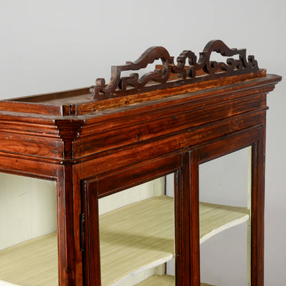 Credenza vetrina piedi cipolla Italia XIX secolo