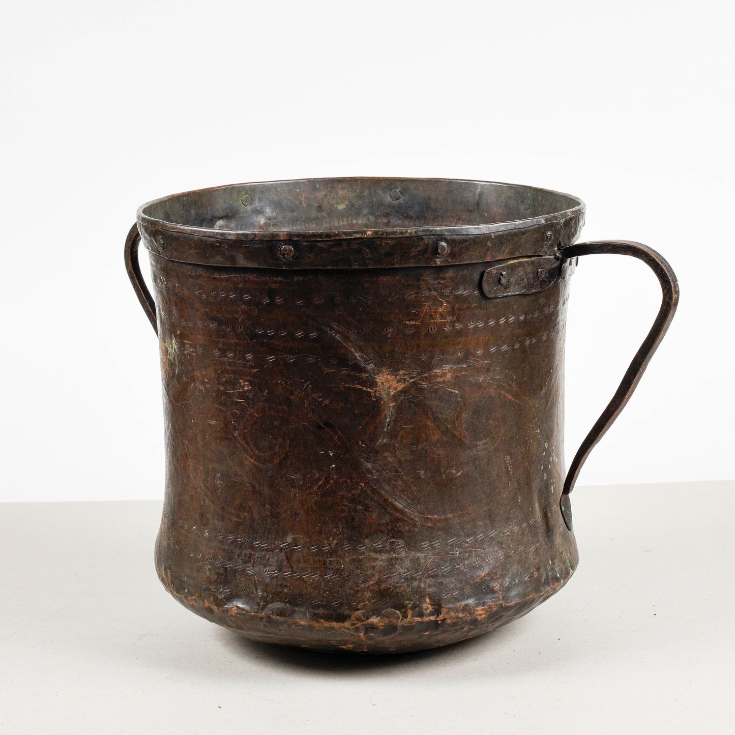 Vaso in rame con due manici epoca fine XIX secolo