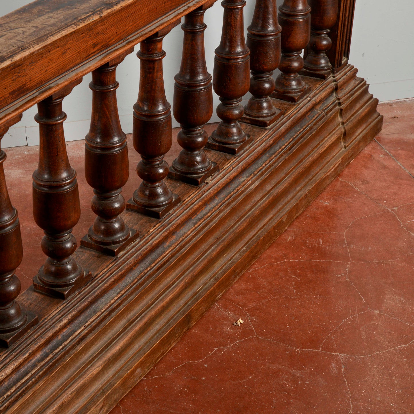 Balaustra in noce massello epoca fine 1700