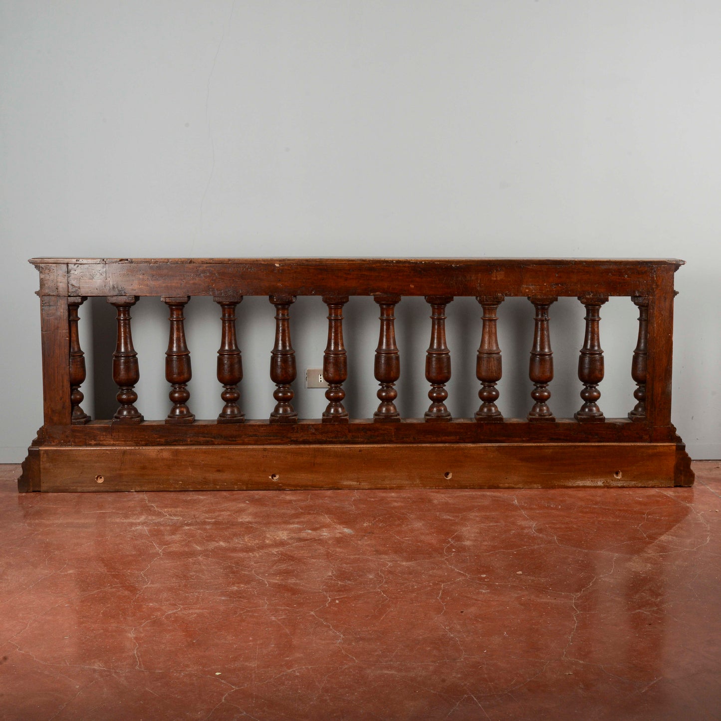 Balaustra in noce massello epoca fine 1700