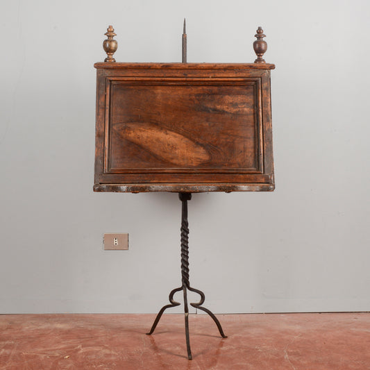 Leggio da coro epoca Luigi XIV con base ferro battuto
