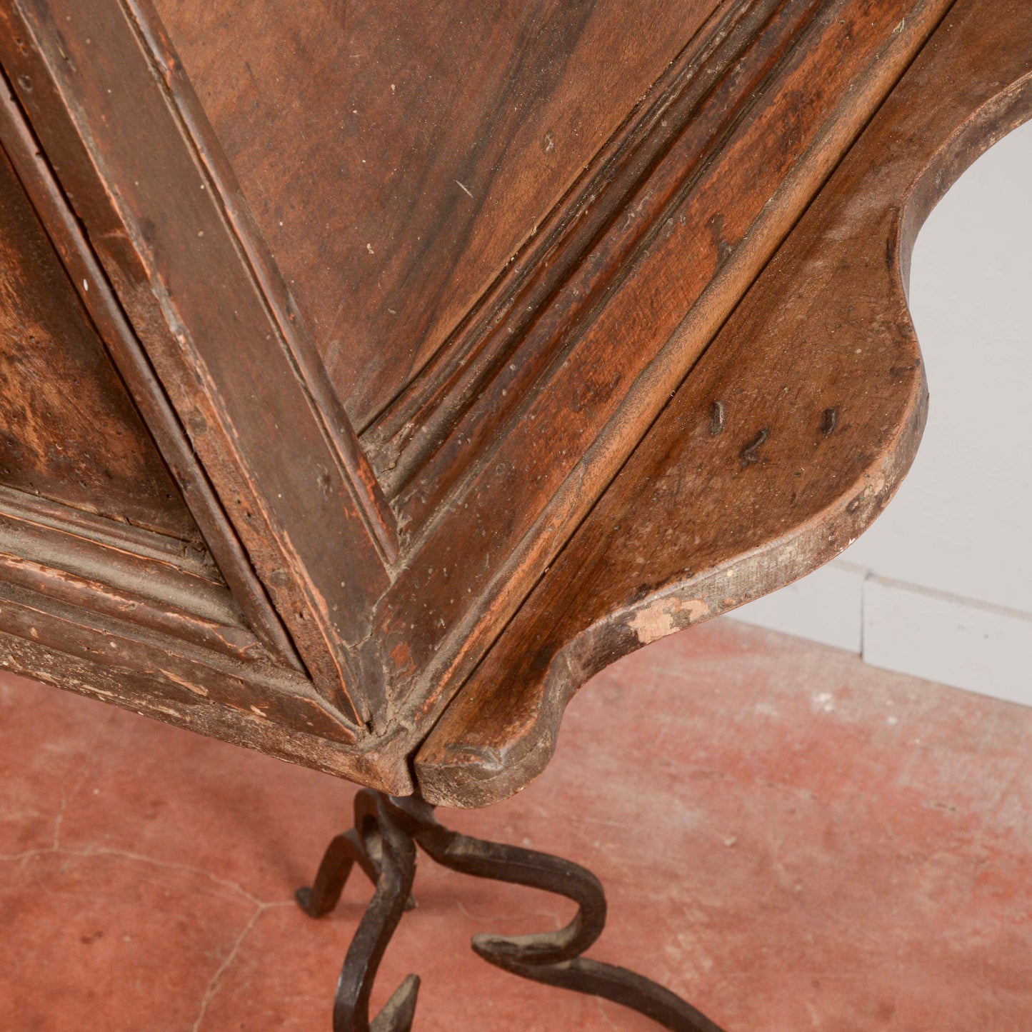 Leggio da coro epoca Luigi XIV con base ferro battuto