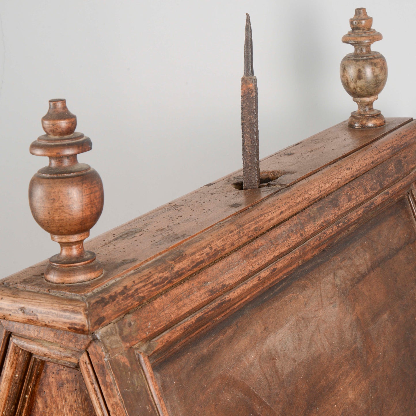 Leggio da coro epoca Luigi XIV con base ferro battuto