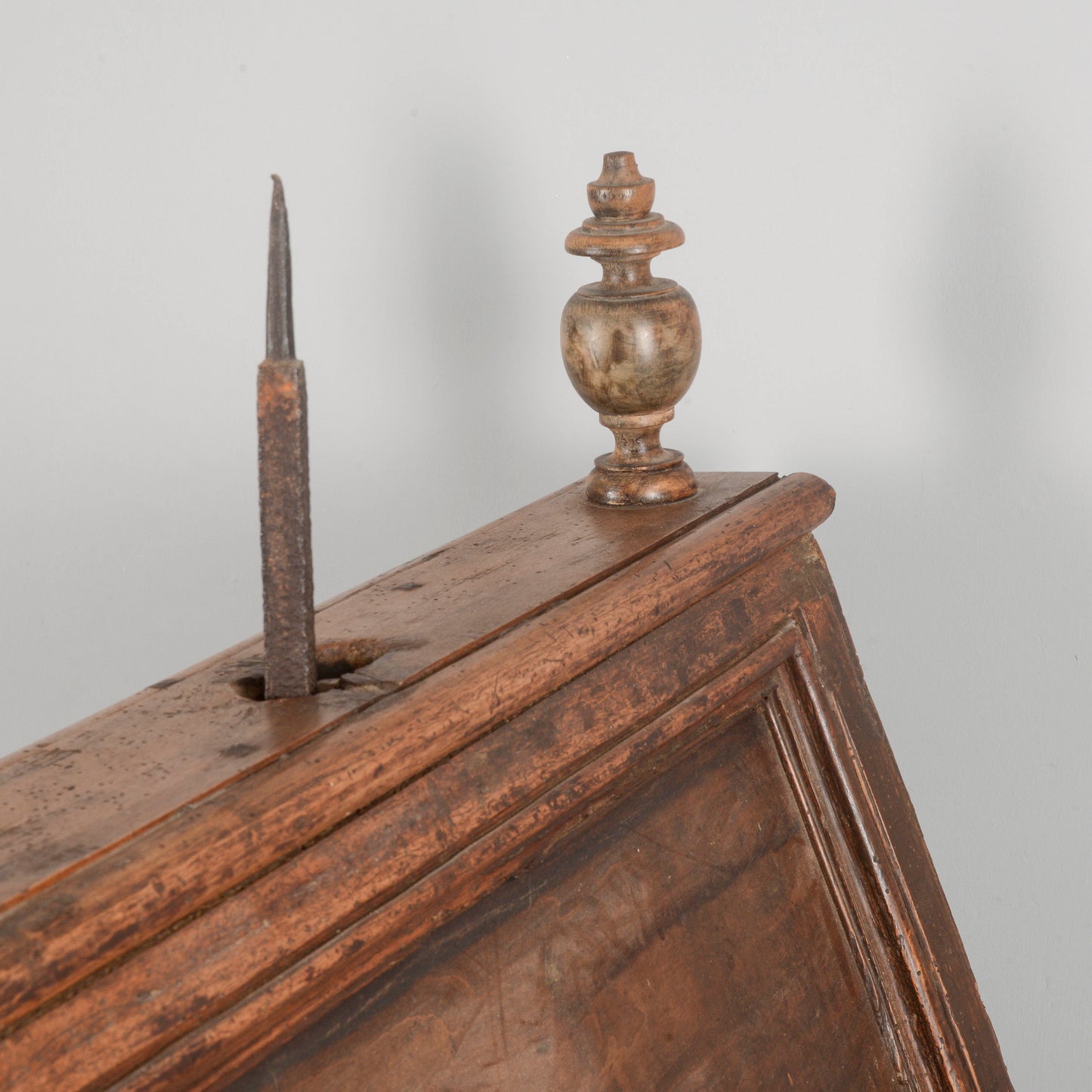 Leggio da coro epoca Luigi XIV con base ferro battuto