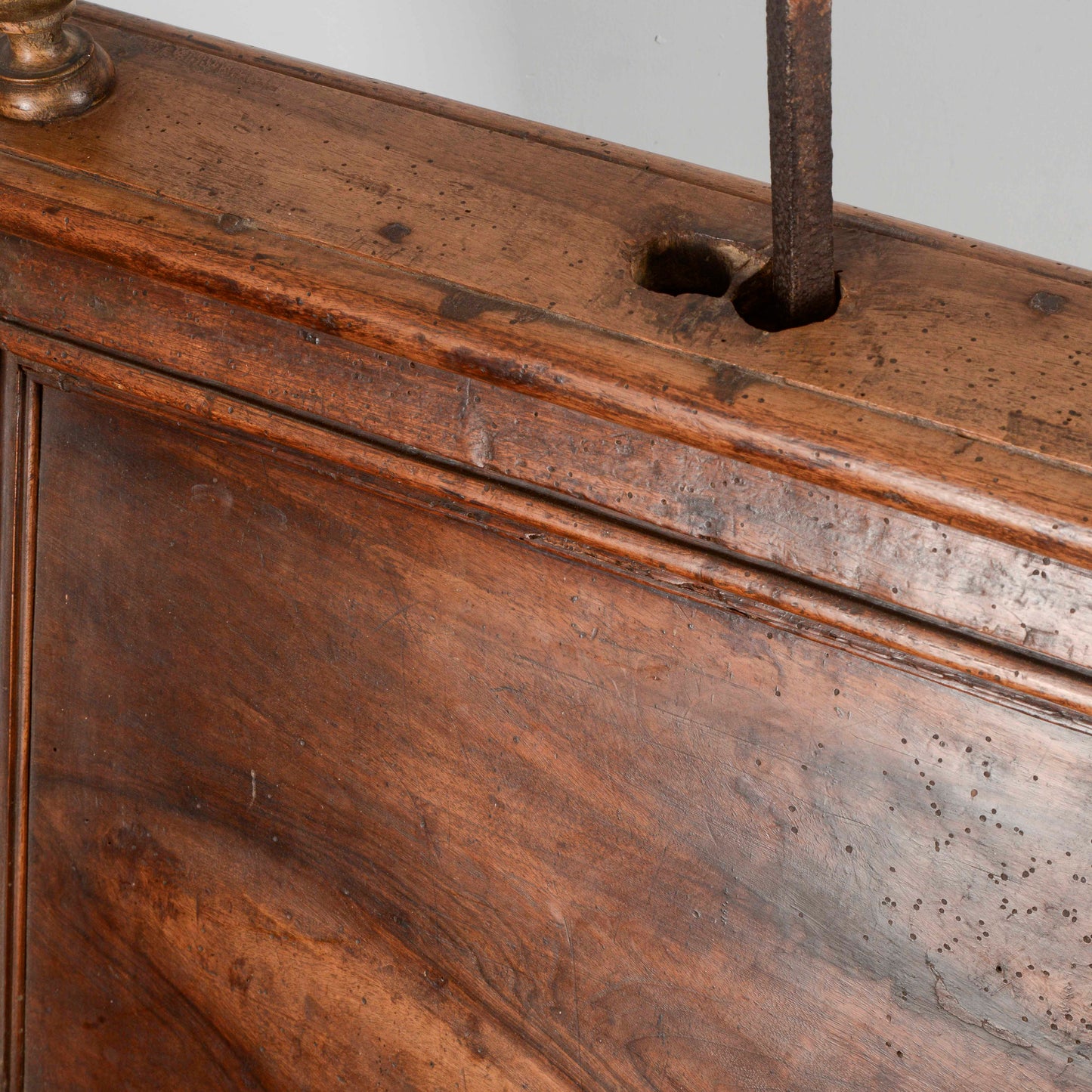 Leggio da coro epoca Luigi XIV con base ferro battuto