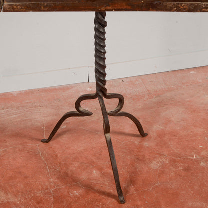 Leggio da coro epoca Luigi XIV con base ferro battuto