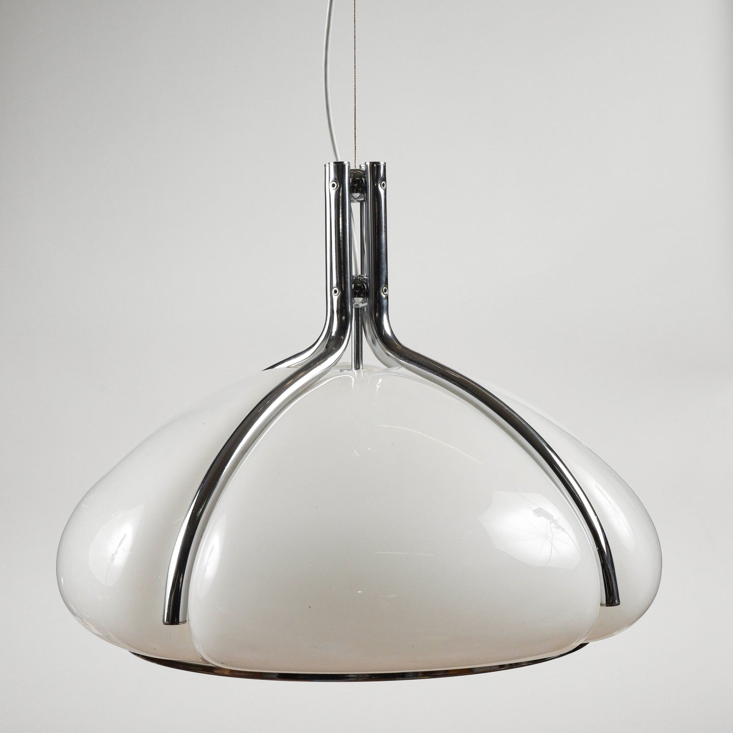 Lampadario Harvey Guzzini Quadrifoglio design anni 70