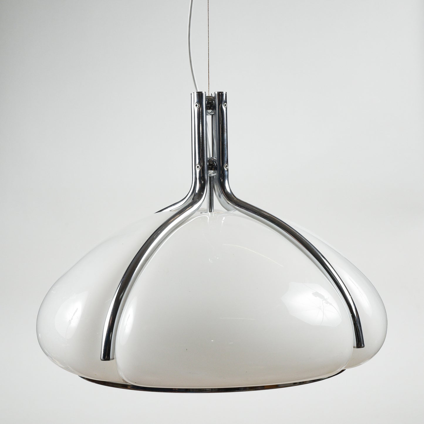 Lampadario Harvey Guzzini Quadrifoglio design anni 70