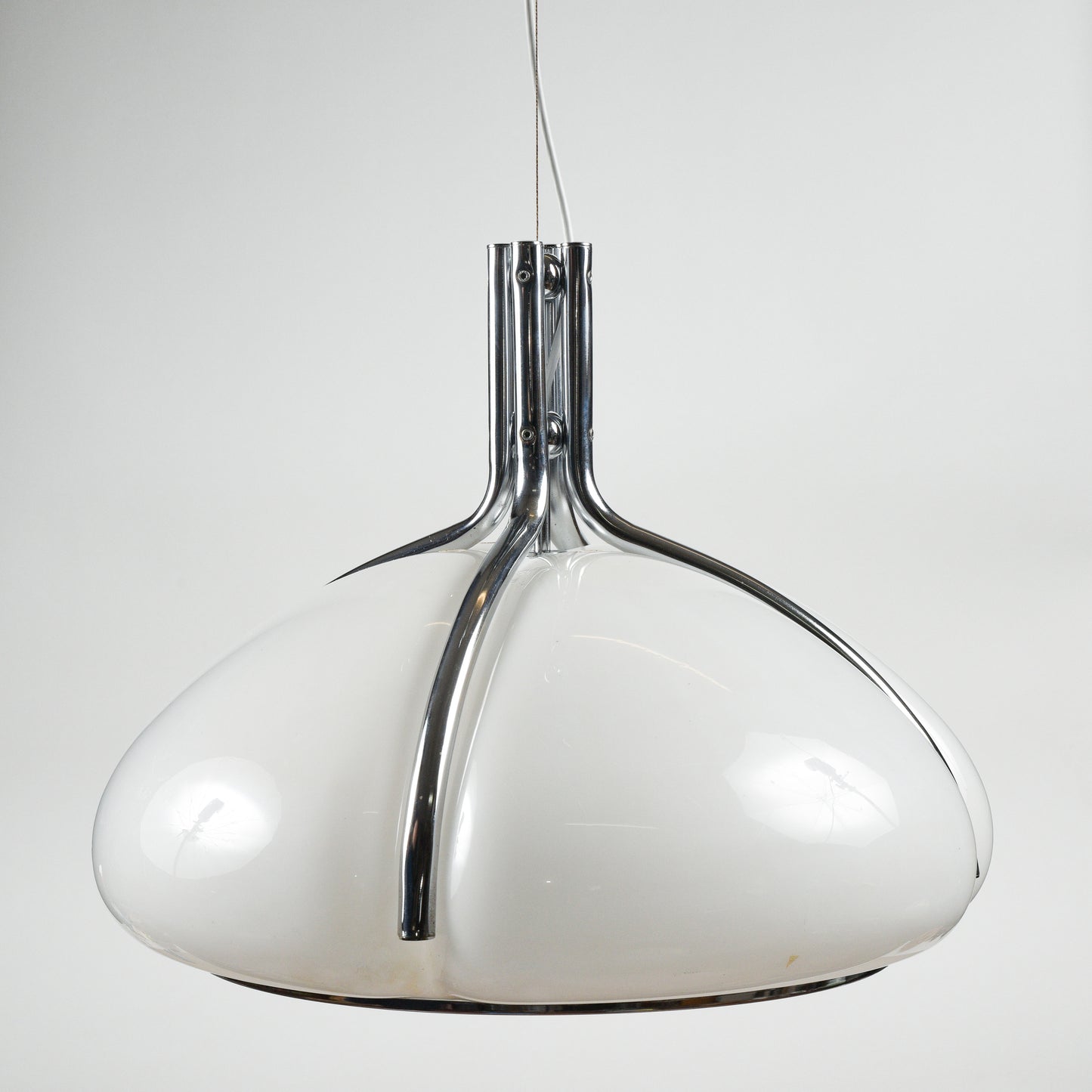 Lampadario Harvey Guzzini Quadrifoglio design anni 70