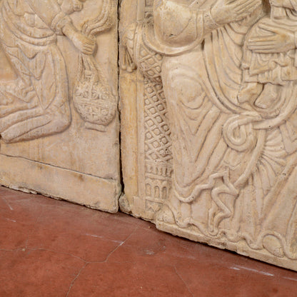 Lunetta in gesso Madonna con Bambino e angeli stile alta epoca XIII secolo