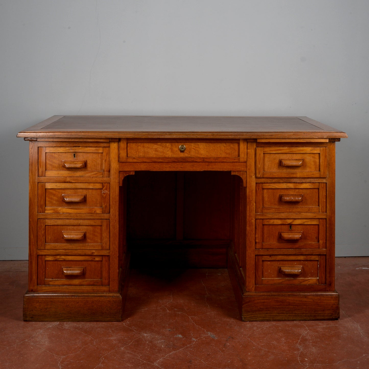 Scrivania cattedra da centro 1920 Maggini Recanati