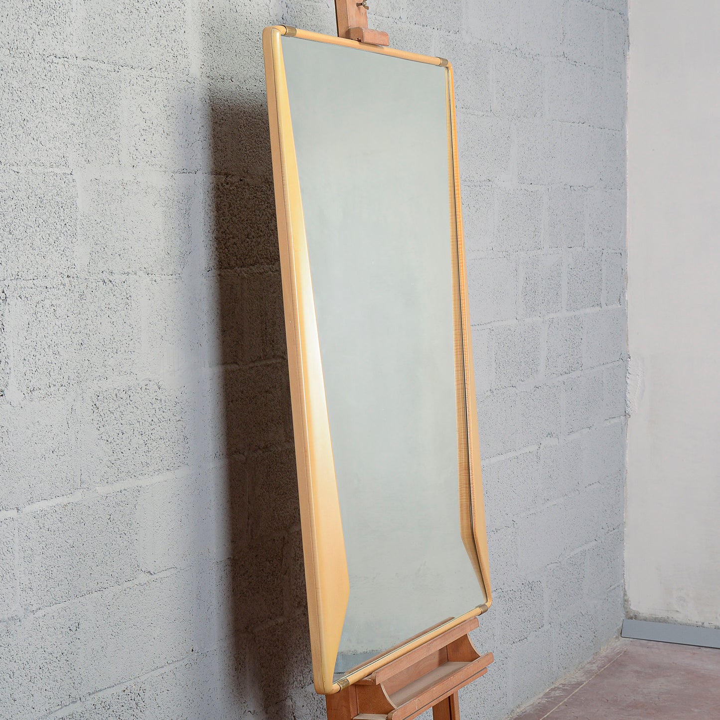 Specchio specchiera con cornice in legno Dassi 1950