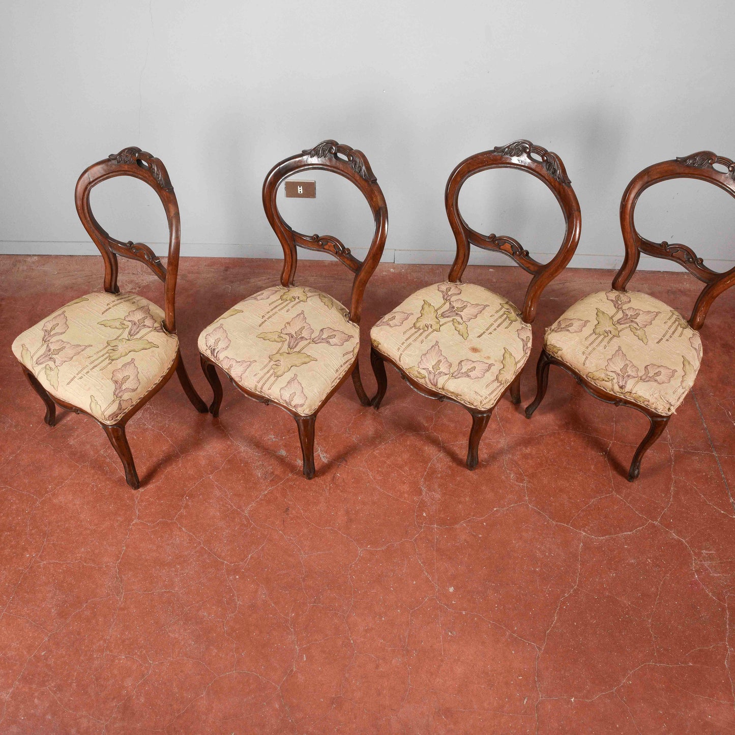 Set 4 sedie damascate chiare