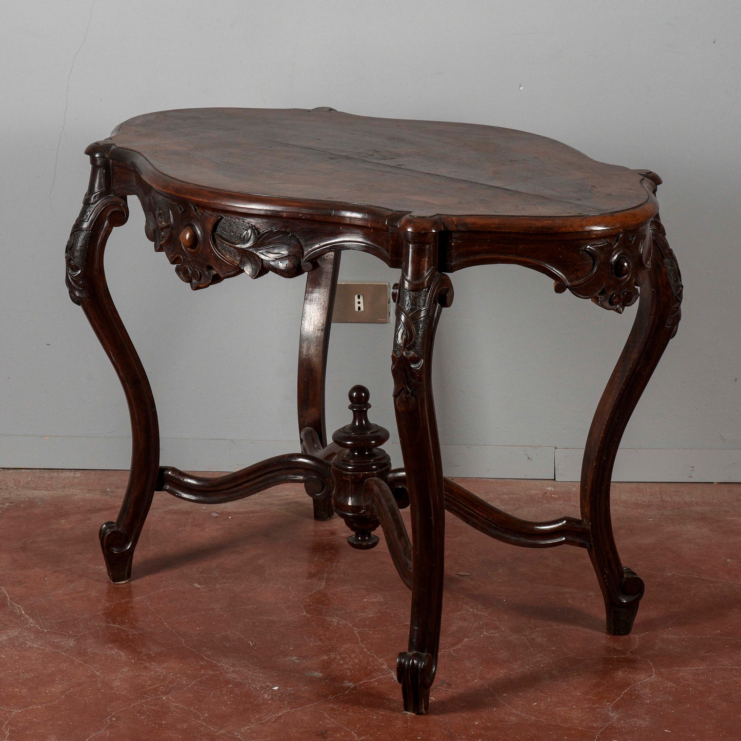 Tavolino da salotto Luigi Filippo fianchi mossi