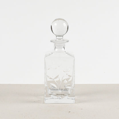 bottiglia da wisky con decoro di foglie a ramo in vetro