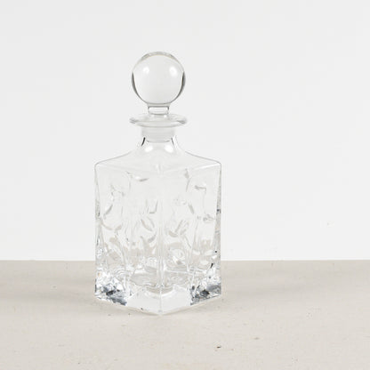 bottiglia da wisky con decoro di foglie a ramo in vetro