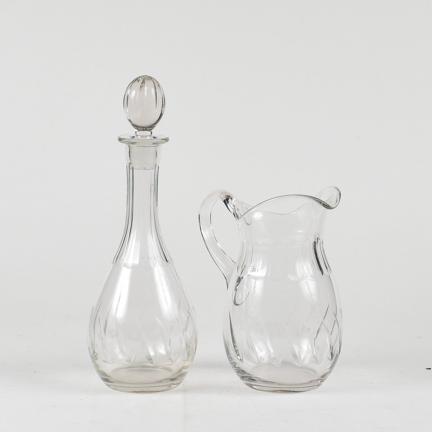 set acqua e vino in vetro smerigliato