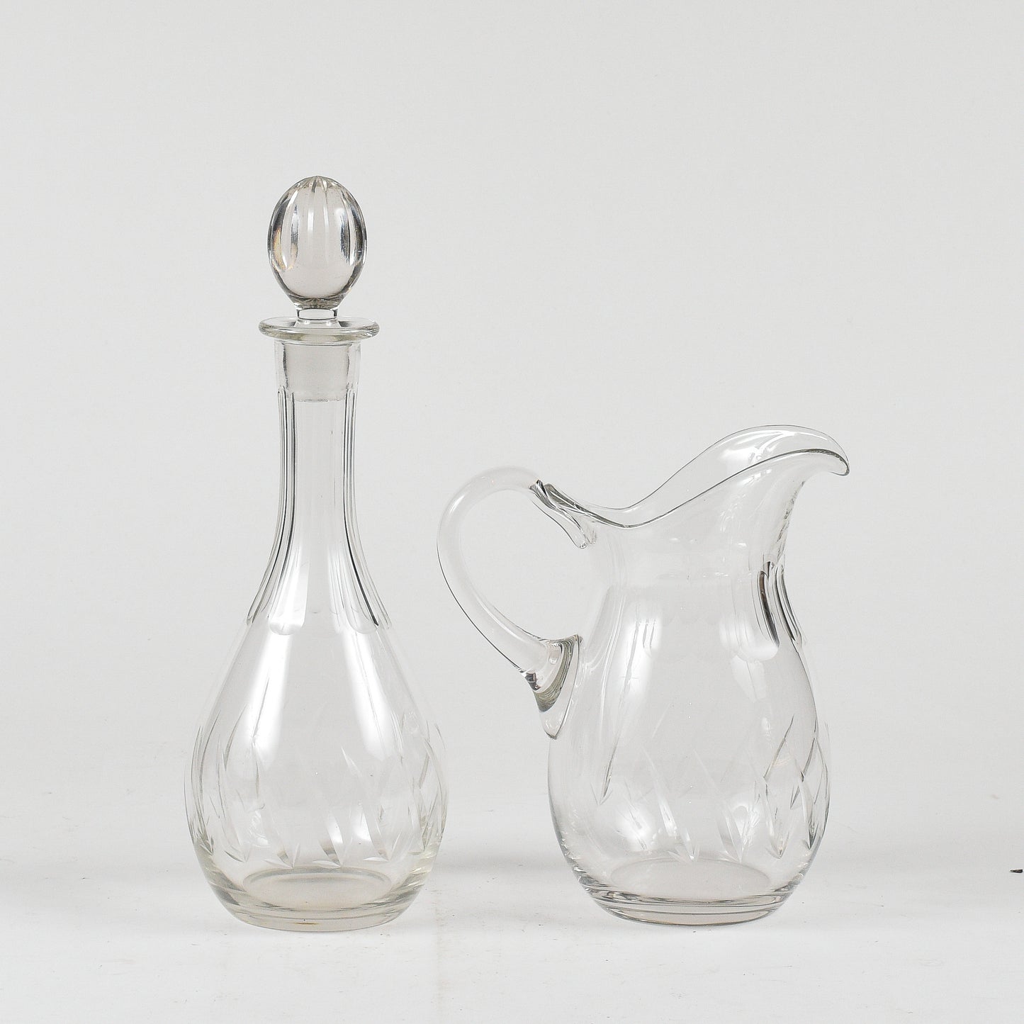 set acqua e vino in vetro smerigliato