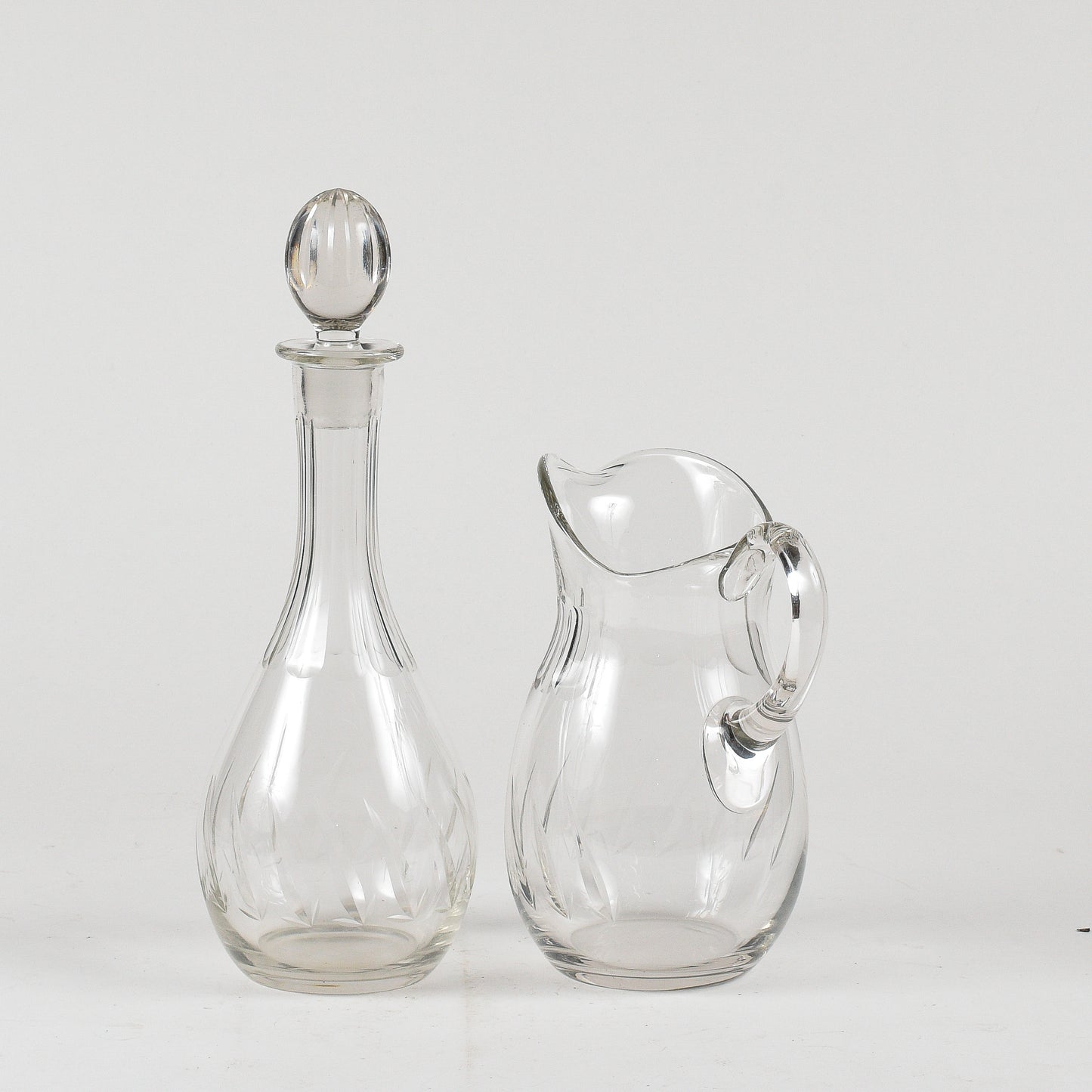 set acqua e vino in vetro smerigliato