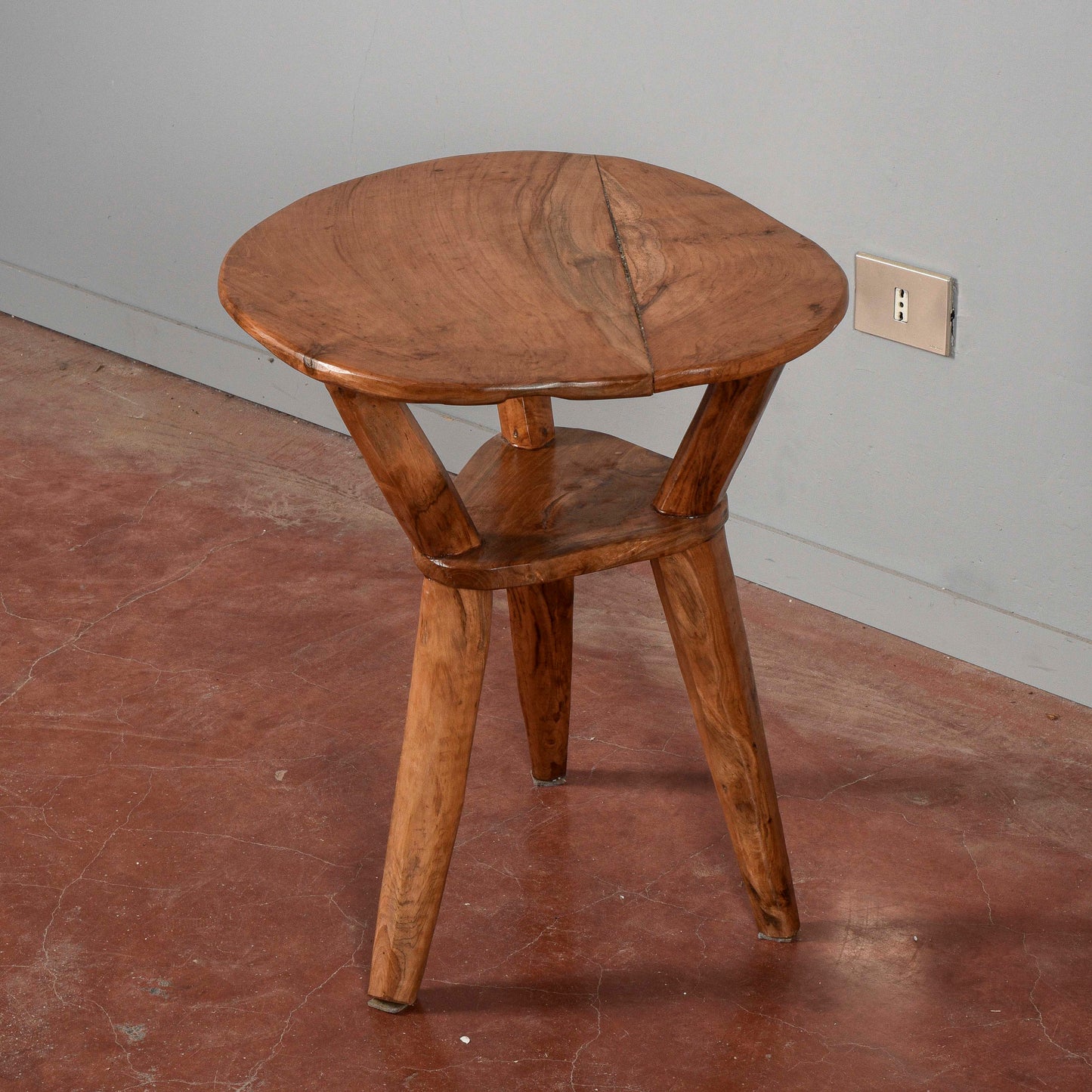 Tavolino in legno massetto stile rustico