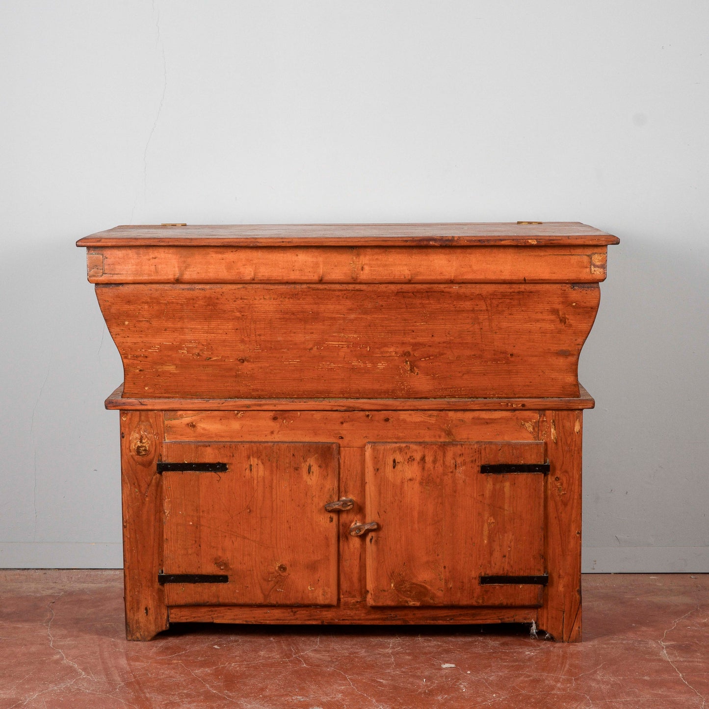Madia in abete svasata epoca fine XIX secolo