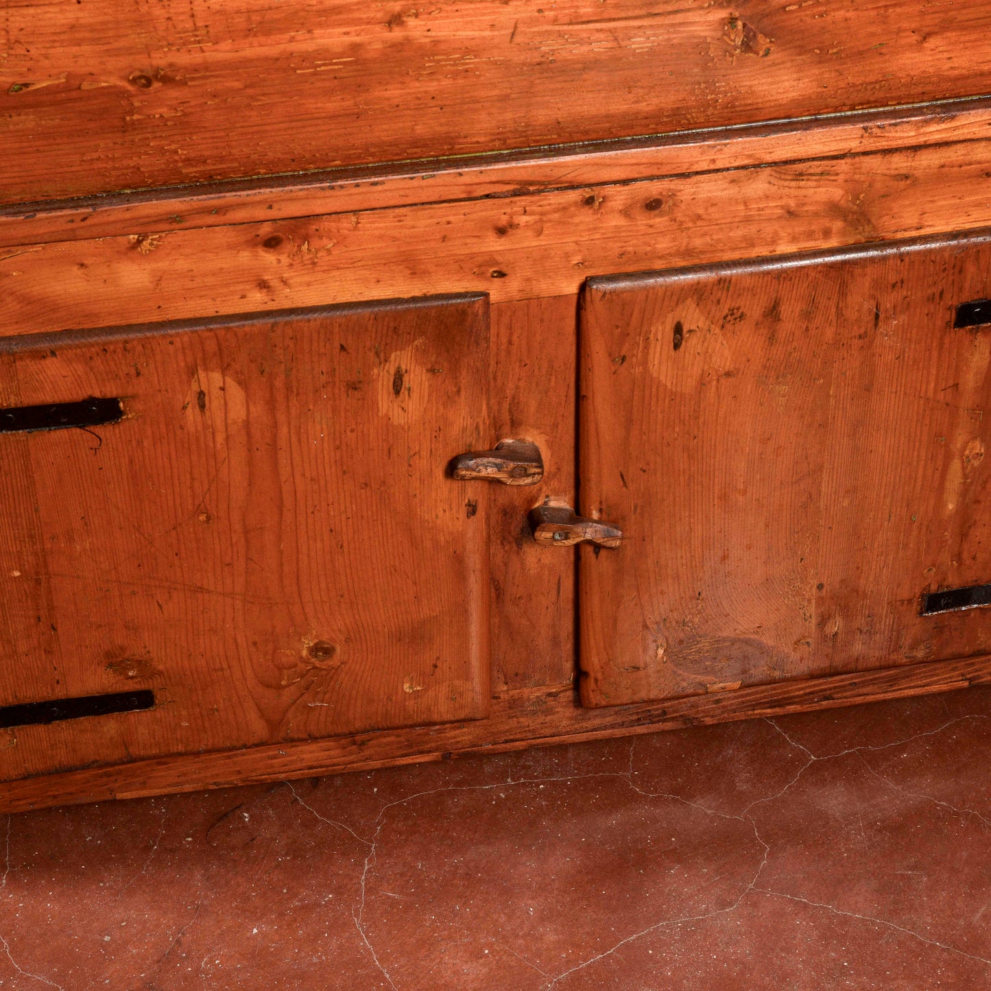 Madia in abete svasata epoca fine XIX secolo