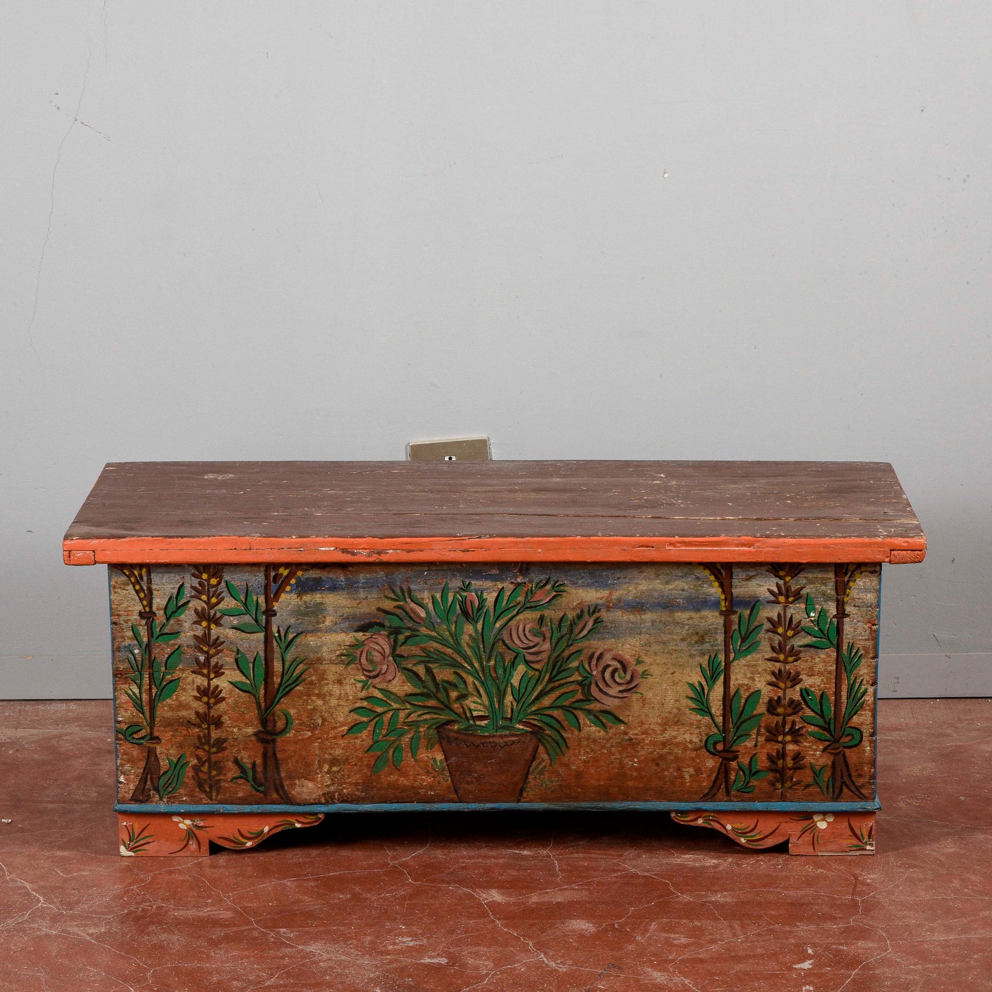 Cassa dipinta in abete epoca primo 900