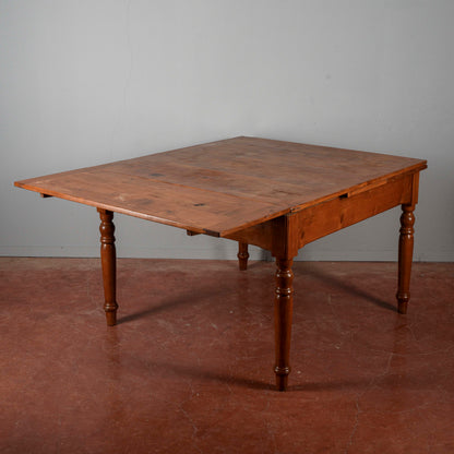 Tavolo rustico con cassetto e 2 allunghi