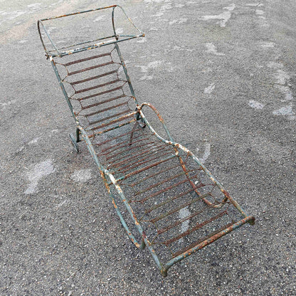 Lettino sdraio chaise-longue in ferro da giardino epoca XX secolo'