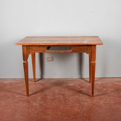 Tavolo vintage tarlato da restaurare