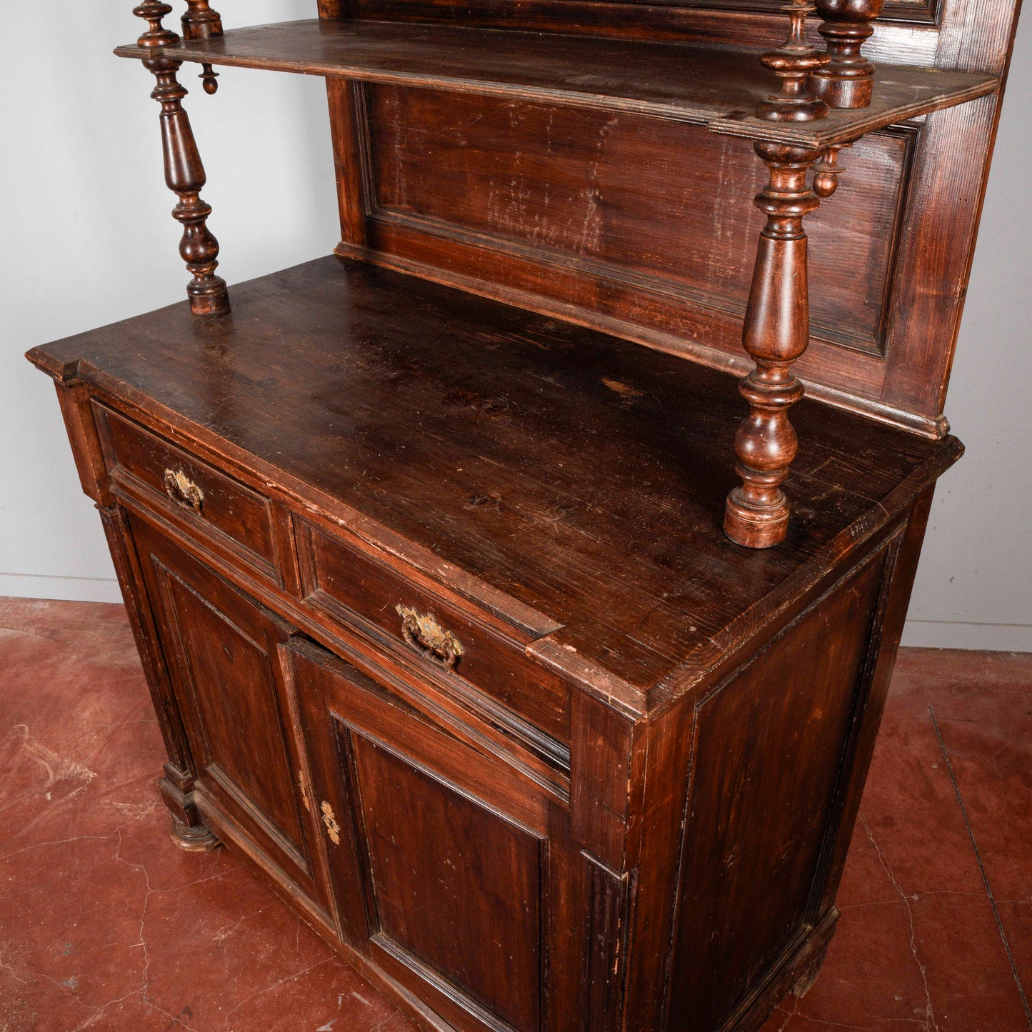 Credenza con piattaia in abete epoca fine XIX secolo