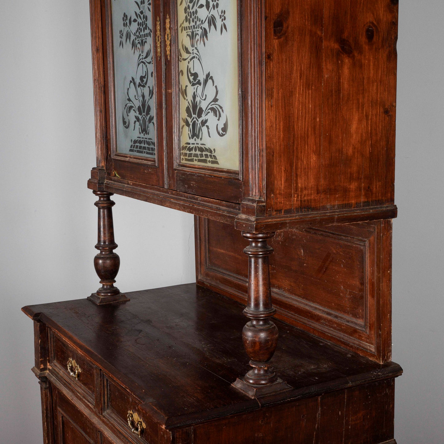 Credenza doppio corpo fine XIX secolo