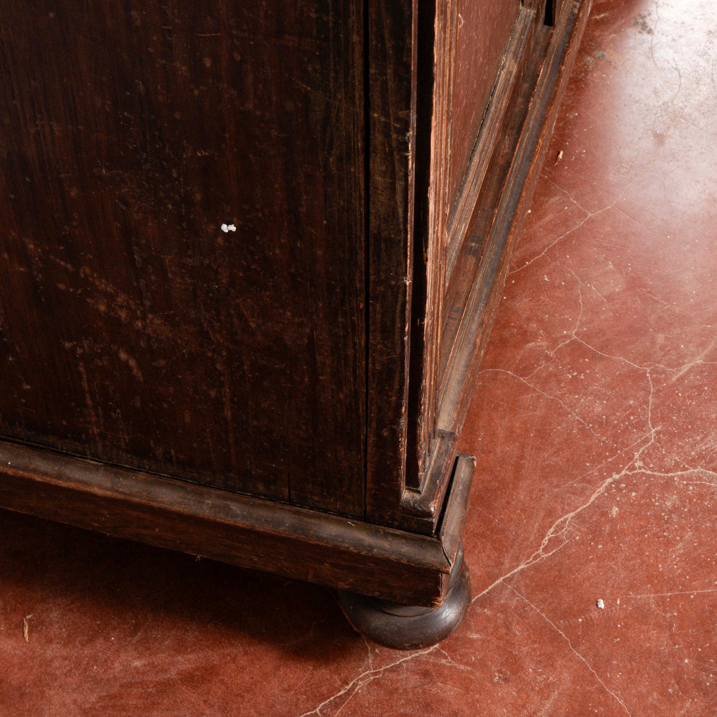 Credenza doppio corpo fine XIX secolo