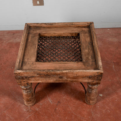 Tavolino da salotto griglia antica di finestra