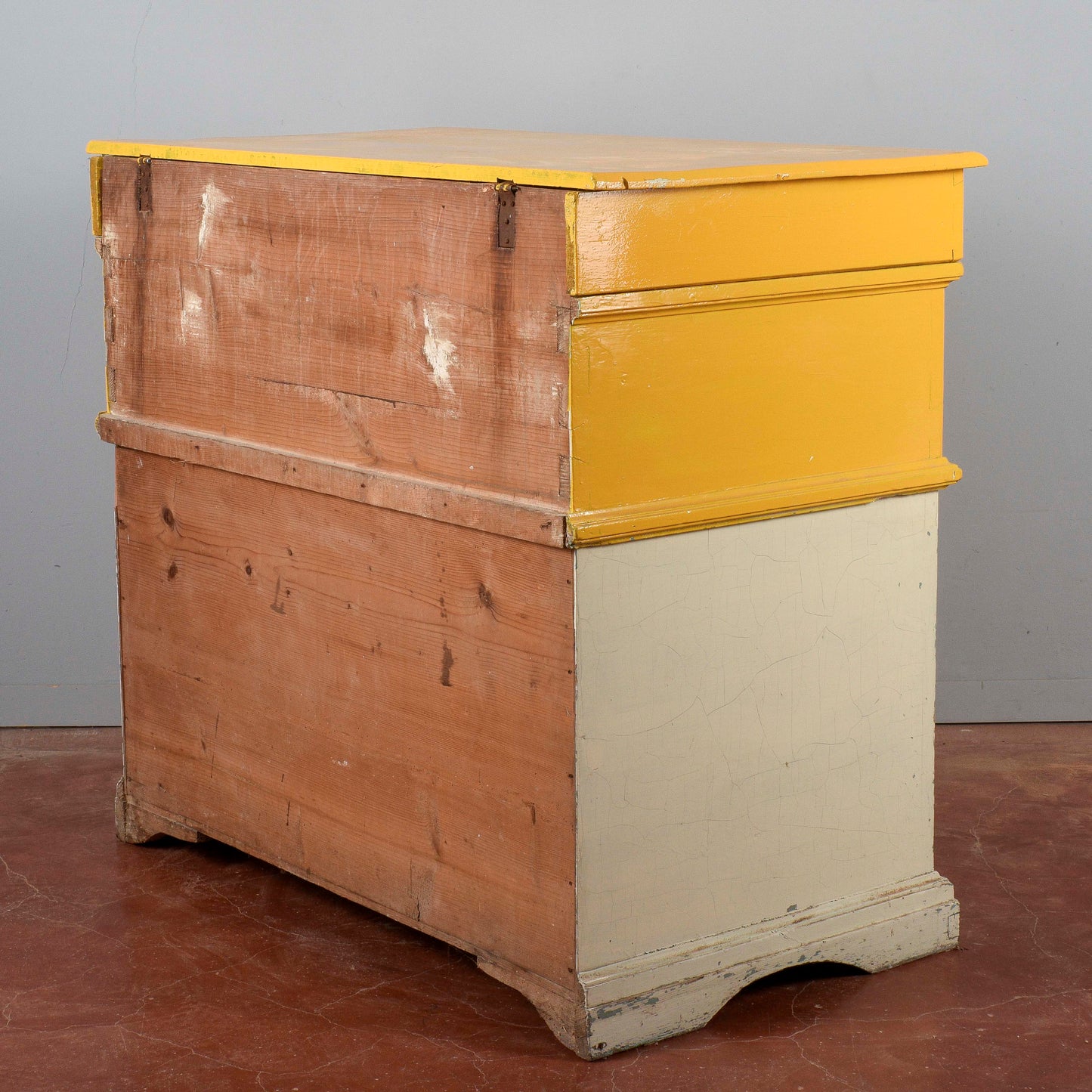 Madia credenza epoca fine XIX secolo in abete bicolore