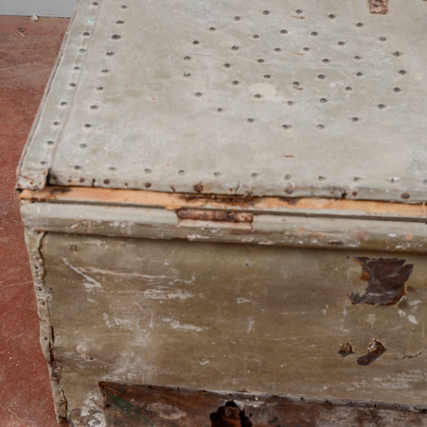 Antico Baule Da Restaurare