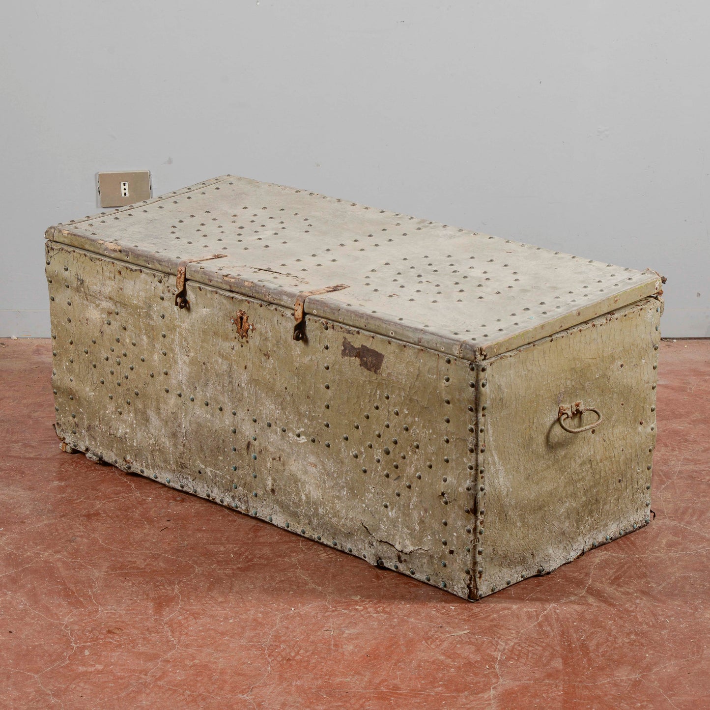 Antico Baule Da Restaurare